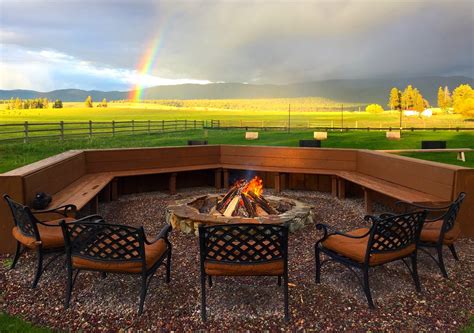 Paws up resort montana - Paws Up is a Montana Resort discretely nestled on an expansive working ranch. Choose from 70+ wilderness adventures along 100 miles of trails and 10 miles of the Blackfoot River, stay in a luxury glamping tent or vacation home, and enjoy fine dining and award-winning service. 